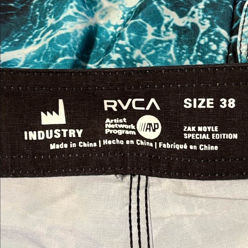 Zak Noyle + RVCA Eastern Trunk Ocean Waves Board Short Limited Edition - Picture 16 of 16